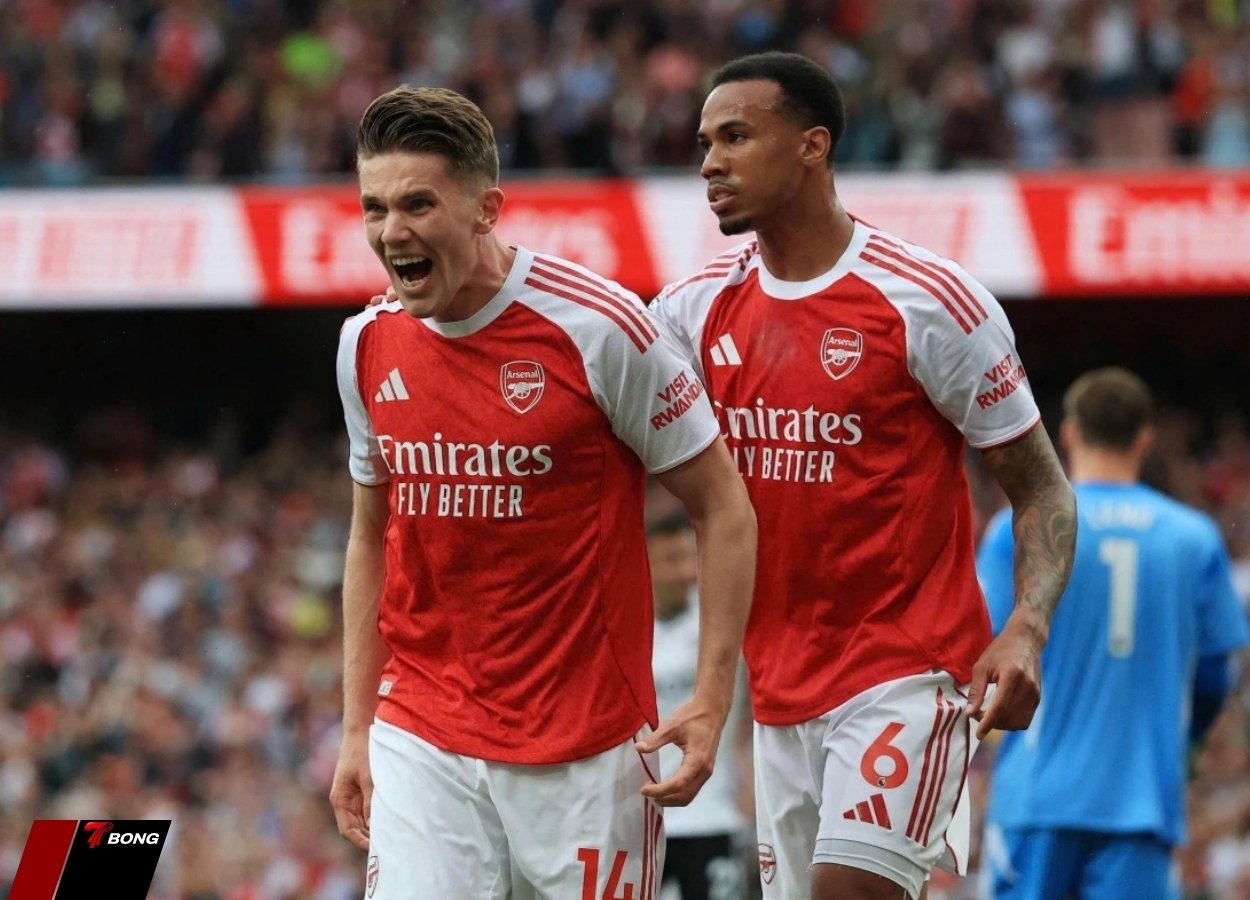 Arsenal vẫn chiếm giữ ngôi đầu NHA